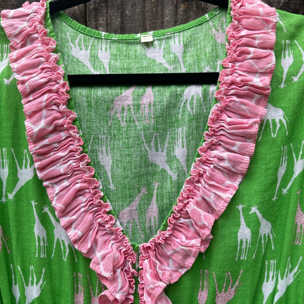 Boutique Giraffe Dress Green with Pink Ruffle Trim Sz M - Picture 2 of 10